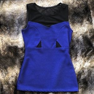 Blue dress shirt 💙